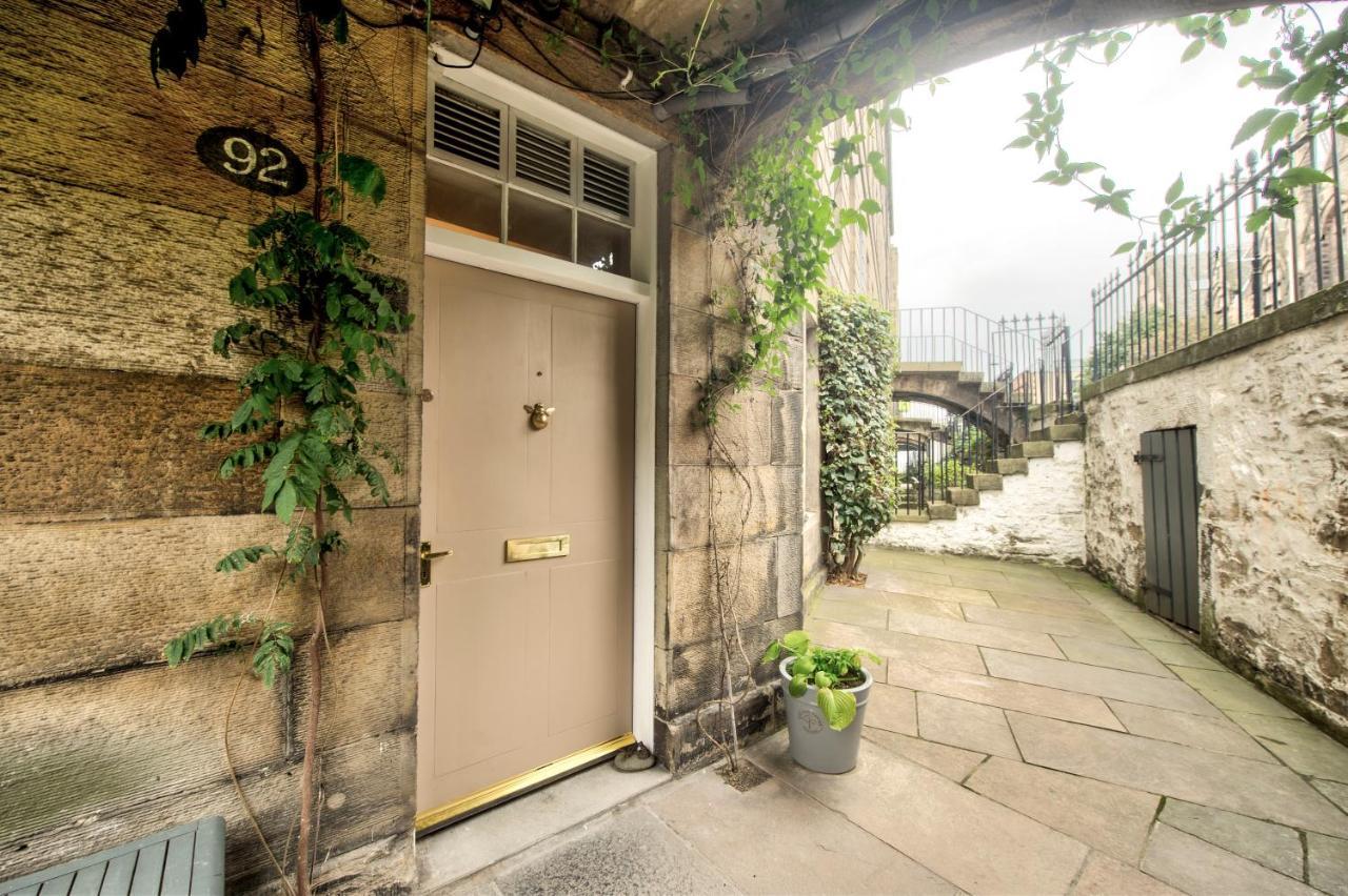 Hamilton Place - Beautiful And Central City Apartment With Private Entrance Sleeps 4 Edinburgh Bagian luar foto
